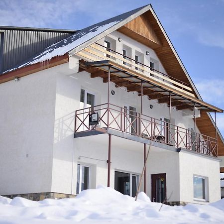 White House Gudauri Hotel Buitenkant foto